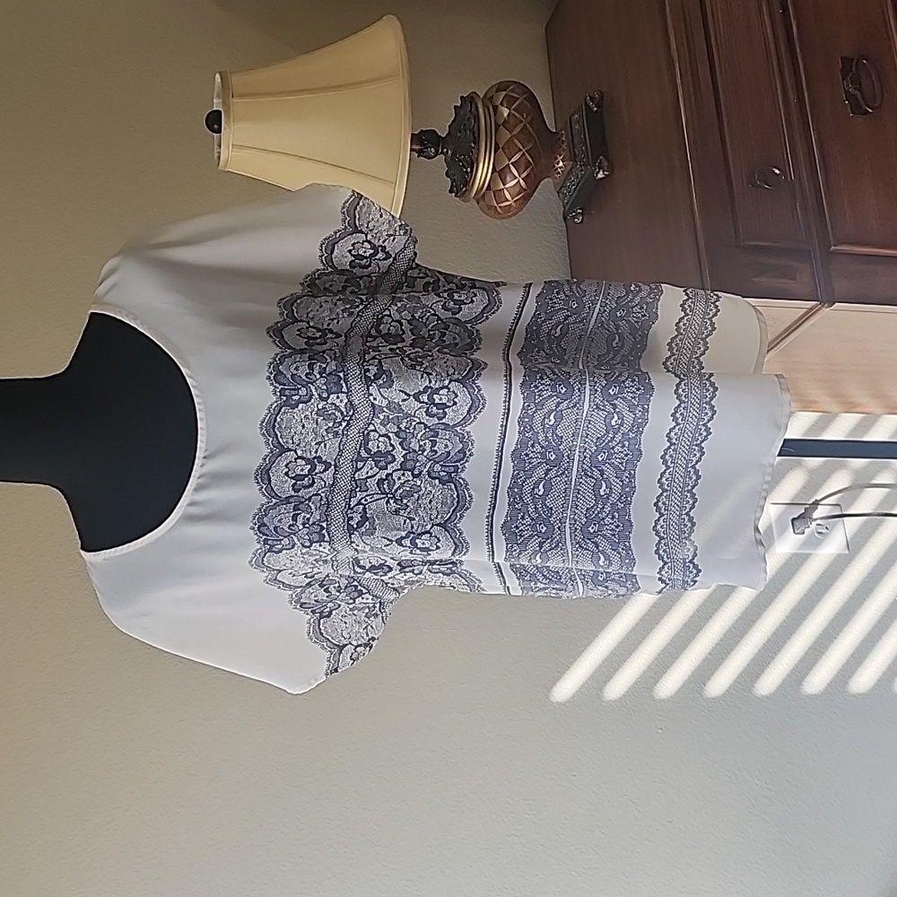 Ladies blouse